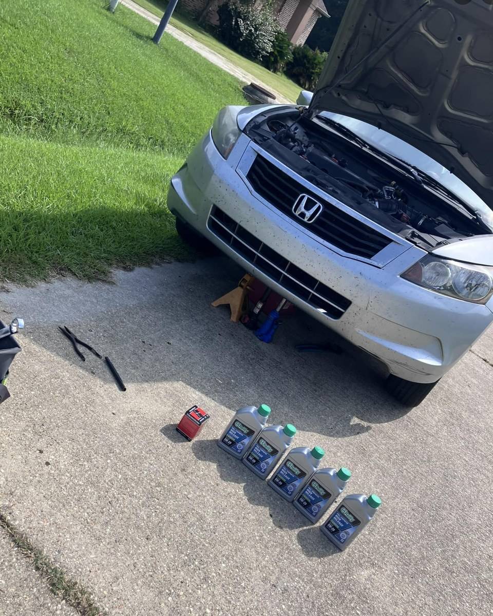 Mobile auto repair in Denver at a customer's home